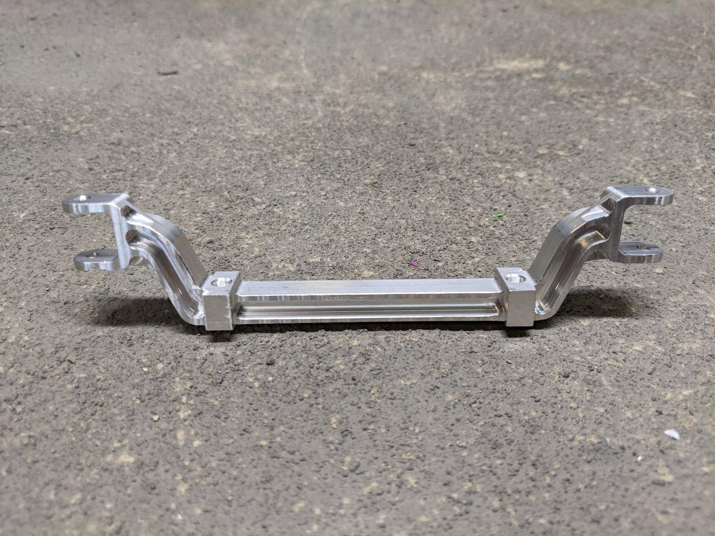 TS-1415  1cm Drop Lower Front Axle